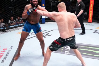 Ufc Free Fight: Sergei Pavlovic Stops Curtis Blaydes To Extend