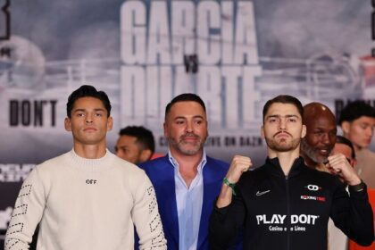 De La Hoya Concerned About Ryan Garcia's Mental State