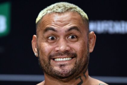 Former Ufc Title Contender Mark Hunt Claims He Was Offered