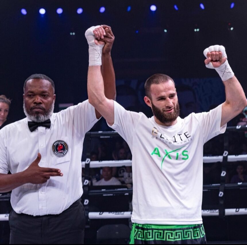 Eye Of The Tiger Signs Shamil Khataev And Artur Vyarslanov