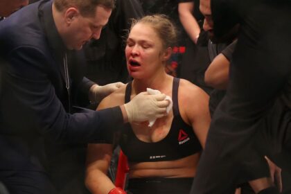 Rousey Suffers Defeat In Modern Times