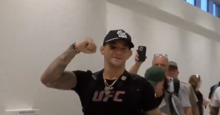 Dustin Poirier Receives Heroic Welcome In Lafayette After Showing Great