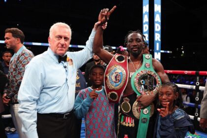 Crawford Steps Down From Wba Welterweight Title, Stanionis Promoted