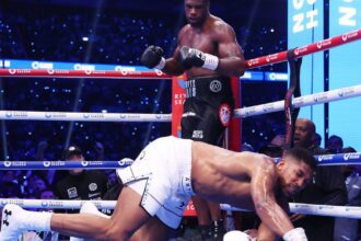 Dubois Shocks With Epic Faceplant Ko Victory Over Joshua