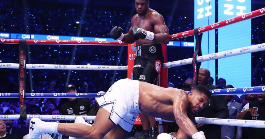 Dubois Shocks With Epic Faceplant Ko Victory Over Joshua