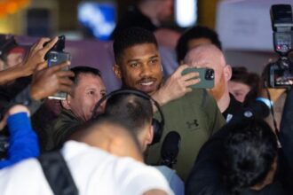 Joshua And Dubois Display Confidence During Their Grand Arrival In